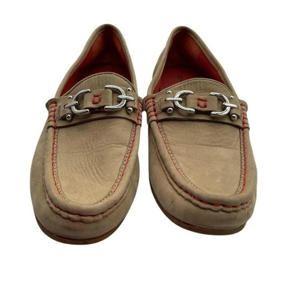 Donald J Pliner Leather Loafers Womans‎ Size 7.5M